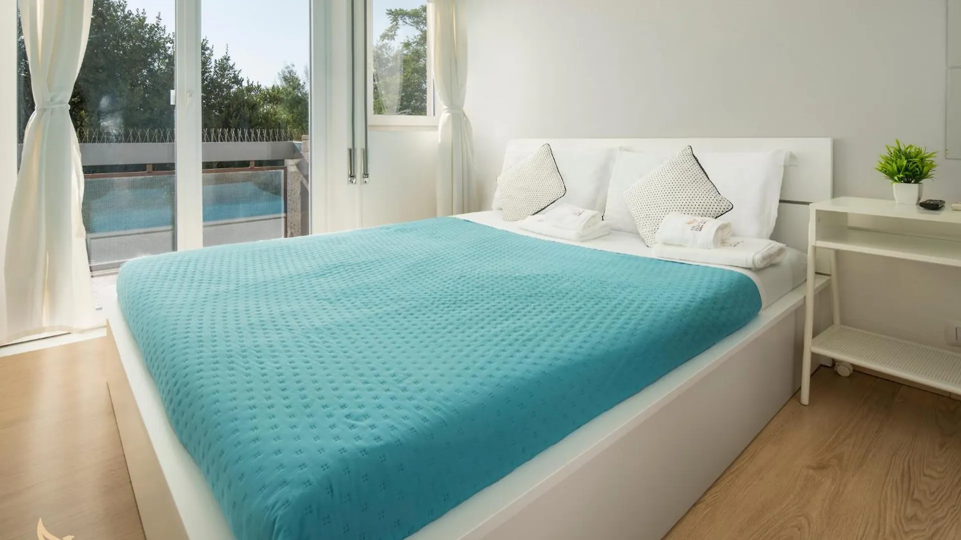Mrbrown Aurelia Residence With Pool ローマ アパート